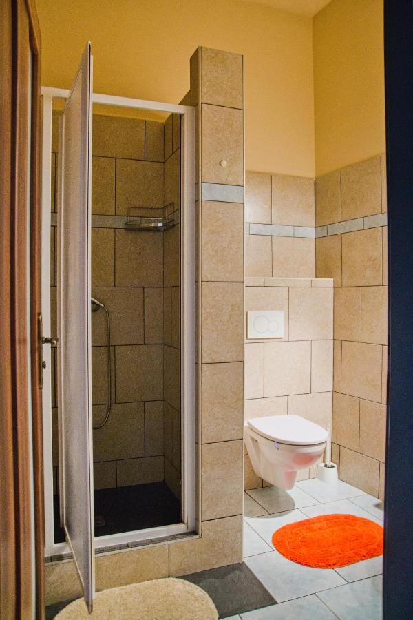 Grand Hotel Jaroměř エクステリア 写真